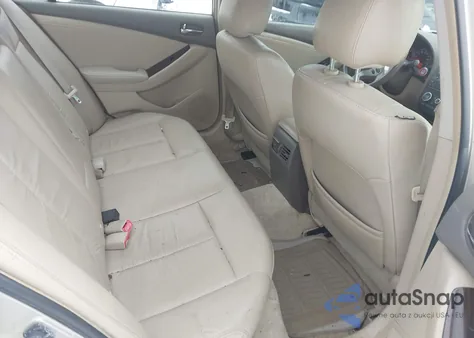 2010 Nissan Altima 2.5 S z USA, uszkodzony, nr VIN 1N4AL2AP1AC144097